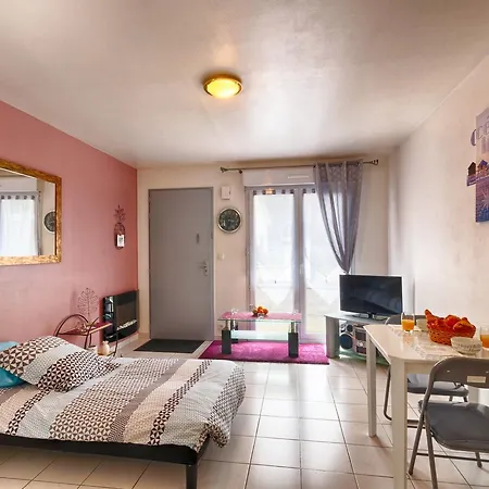 아파트호텔 Duplex Cosy Evreux *